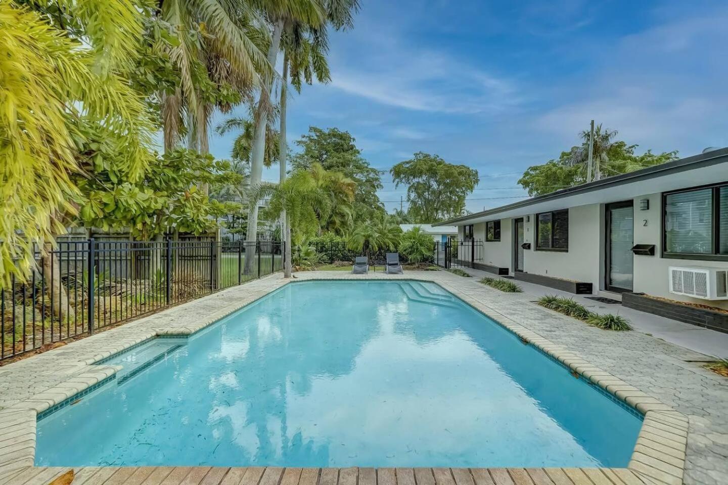 Апартаменты Waterfront Deck Pool Kayak Форт-Лодердейл Экстерьер фото