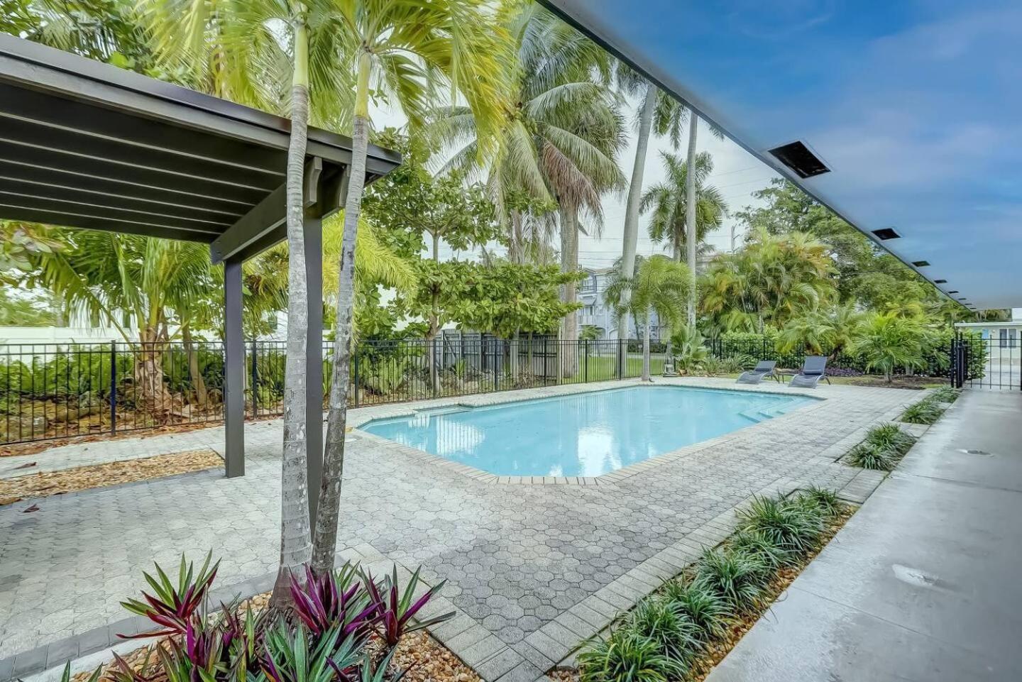Апартаменты Waterfront Deck Pool Kayak Форт-Лодердейл Экстерьер фото